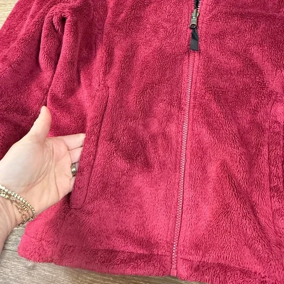 The North Face Women's Osito Fleece Full Zip Jacket Cozy Warm Red M Outdoors - Picture 3 of 10